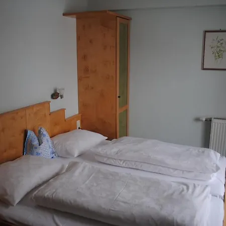 Lachmayr - Sommerkarte Inkludiert 3*