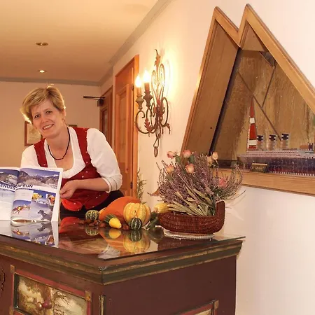 Lachmayr - Sommerkarte Inkludiert 3*